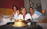 3Ladies-WatchTV