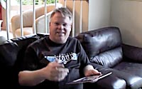Guy-Ipad Guy-Ipad