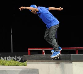 Chervolet-Skateboarding-B