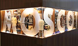 Moscot-B