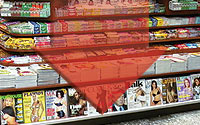 Arrowdown-On-Newsstand-A