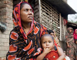Indian-Woman-and-child