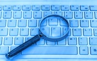 Laptop-with-a-magnifying-glass